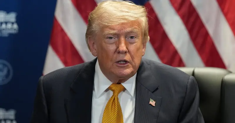 Donald Trump speaking in the Oval Office about the Iran conflict