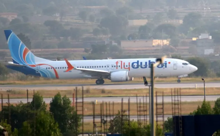 Flydubai flight FZ1073 cockpit attack and emergency landing investigation